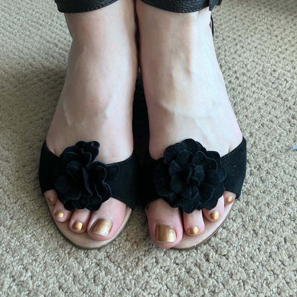 Like new black wedge sandals with ankle straps